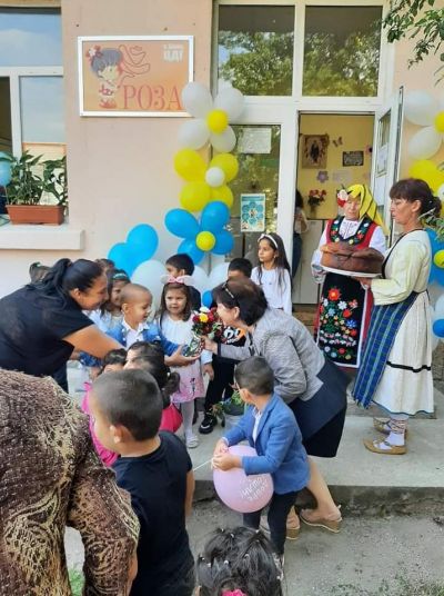 Начало на учебната година.  5